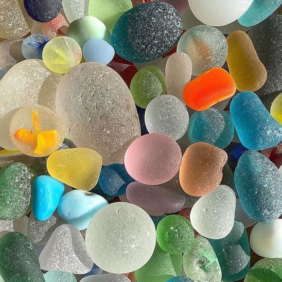 Meet your Posher, Melissa - Picture 1 of 1